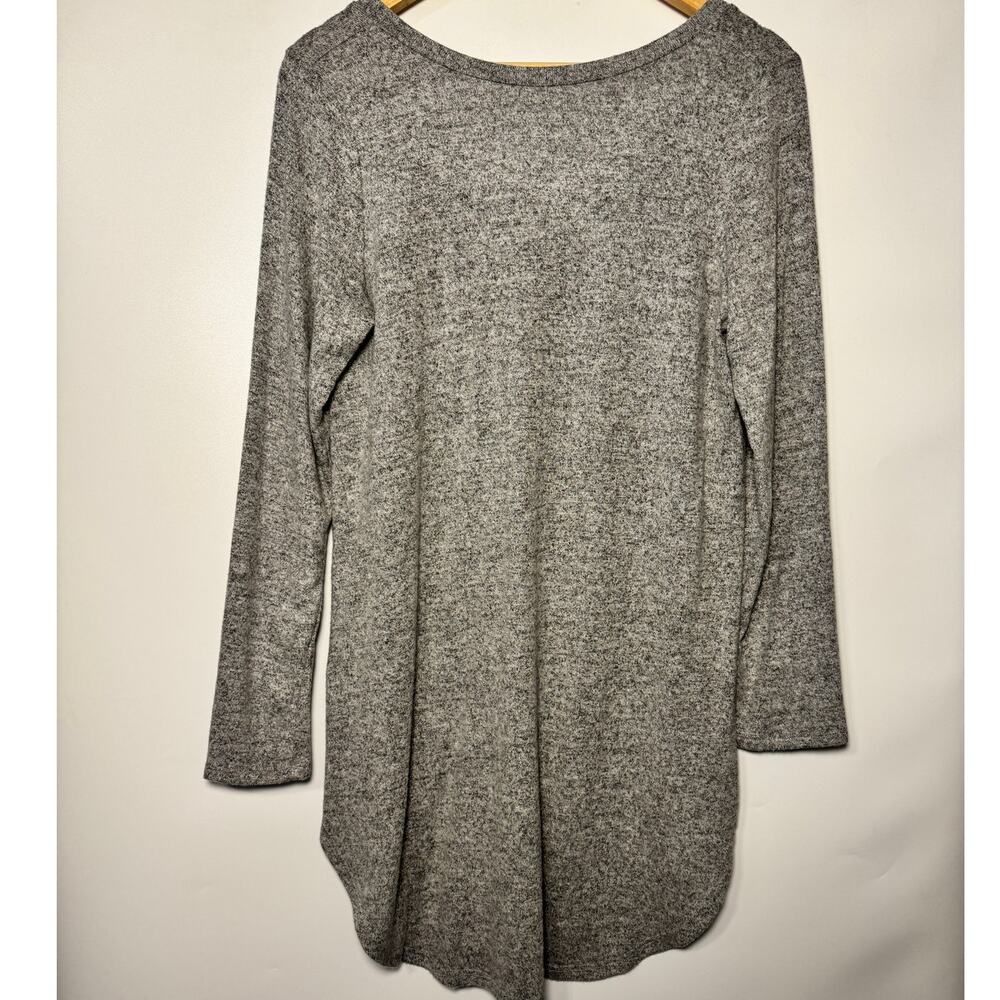 Gray Woodstock Long Sleeve Tunic With Bicycle Themed Peace Sign Size: Large - Picture 4 of 4